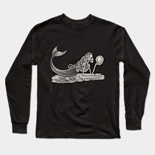 Mermaid skull fantasy surreal art. Long Sleeve T-Shirt